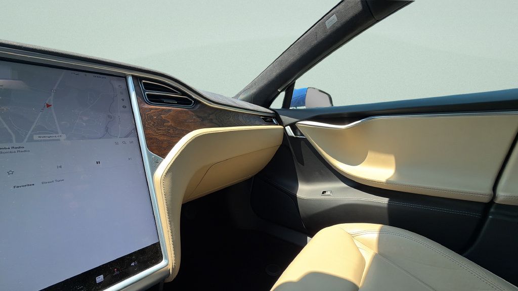 Used 2016 Tesla Model S 90D AWD/4WD image 15