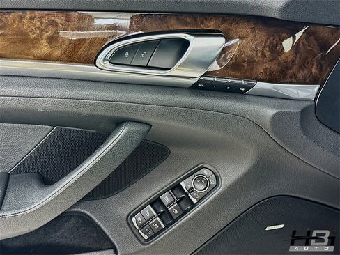 Used 2015 Porsche Panamera S w/ Premium Package Plus image 14