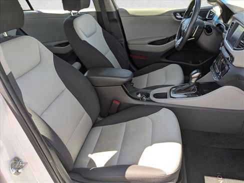 Used 2018 Hyundai Ioniq SEL FWD image 19