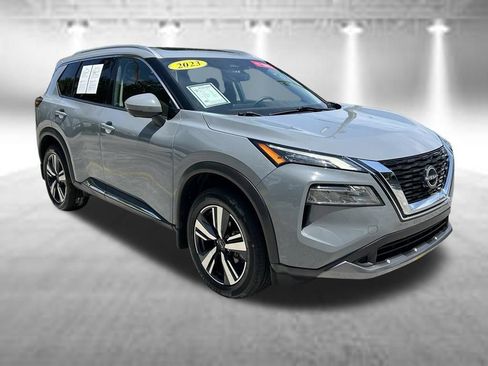 Certified 2023 Nissan Rogue SL FWD image 3