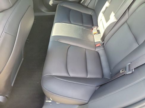 Used 2020 Tesla Model 3 Standard Range Plus image 12