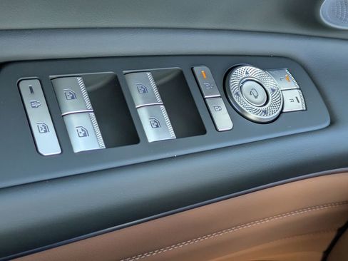 New 2026 Genesis GV80 2.5T Advanced image 27