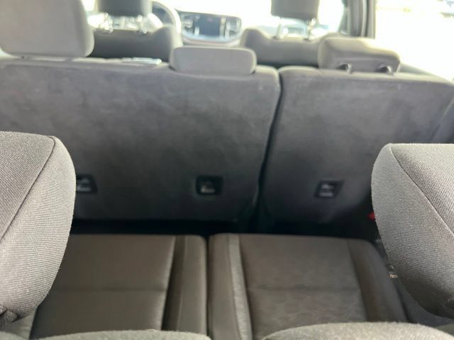 Used 2023 Dodge Durango GT RWD image 14