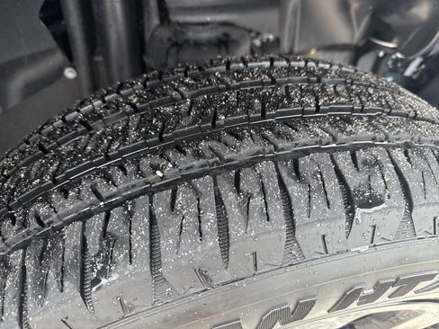 Used 2025 Jeep Wrangler Unlimited Sahara AWD/4WD image 20