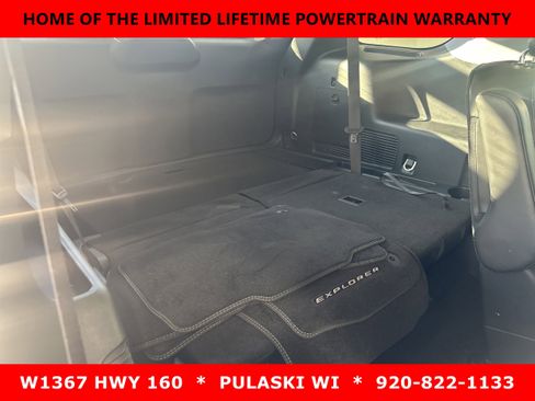 Used 2024 Ford Explorer XLT w/ Equipment Group 202A image 6