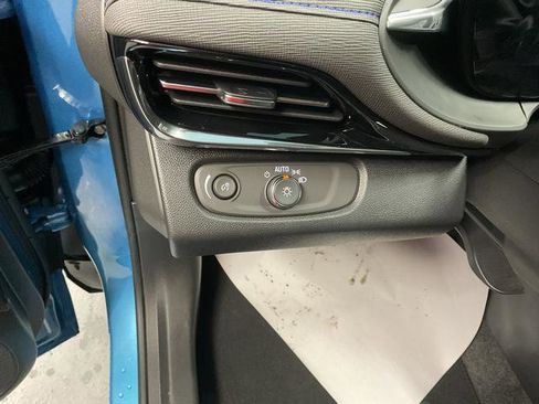 New 2025 Buick Envista Sport Touring w/ Convenience I Package image 12