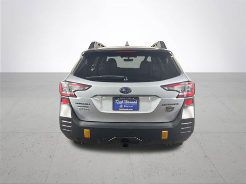 Used 2022 Subaru Outback Wilderness AWD/4WD image 7
