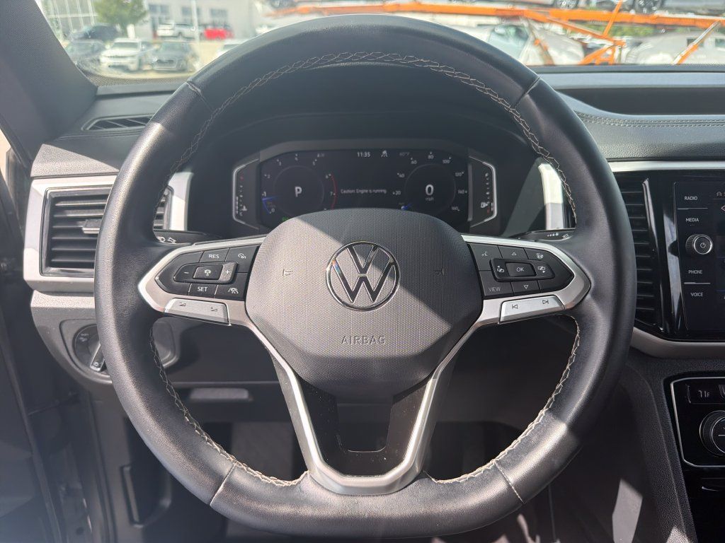 Certified 2023 Volkswagen Atlas Cross Sport SEL AWD/4WD image 11