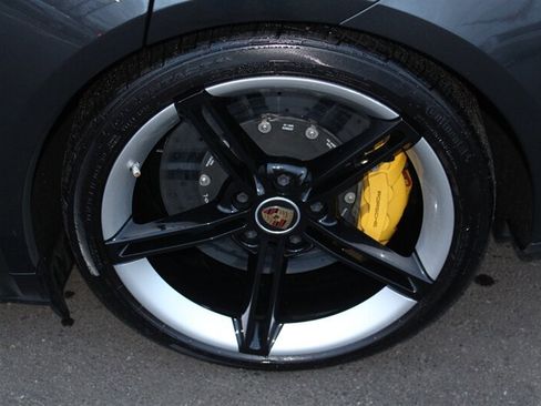 Used 2020 Porsche Taycan Turbo S AWD/4WD image 33