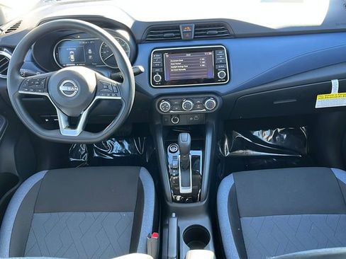 New 2025 Nissan Versa SV image 14