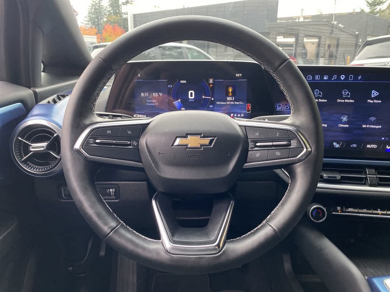 Used 2024 Chevrolet Equinox EV LT AWD/4WD image 19