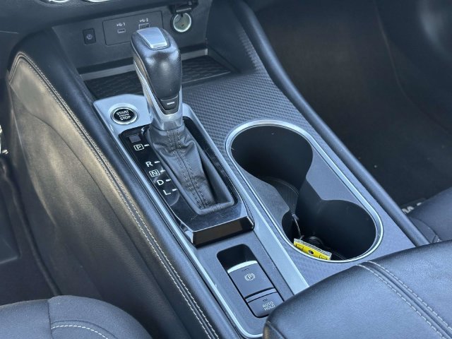 Used 2025 Nissan Altima 2.5 SV w/ SV Premium Package FWD image 21