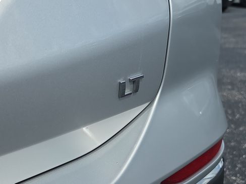Certified 2019 Chevrolet Equinox LT w/ Driver Convenience Package FWD image 6