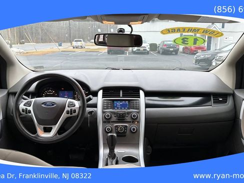Used 2013 Ford Edge SE image 9