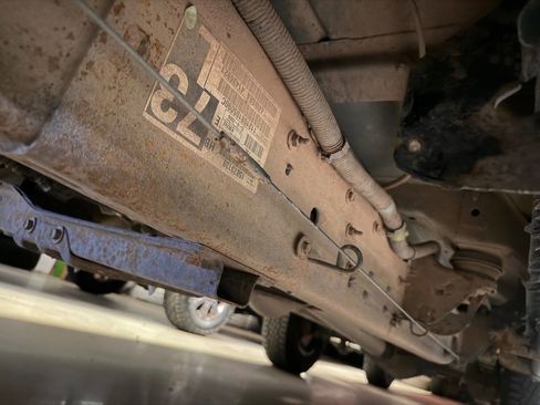 Used 2006 Chevrolet Silverado 2500 LT w/ Heavy-Duty Power Package image 58