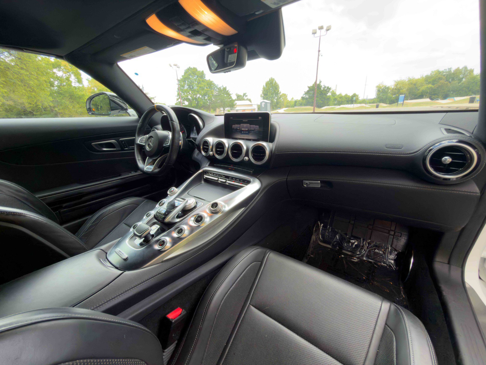 Used 2019 Mercedes-Benz AMG GT Roadster image 19