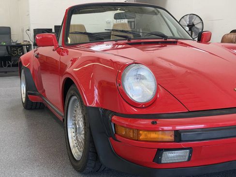 Used 1988 Porsche 911 Carrera image 12
