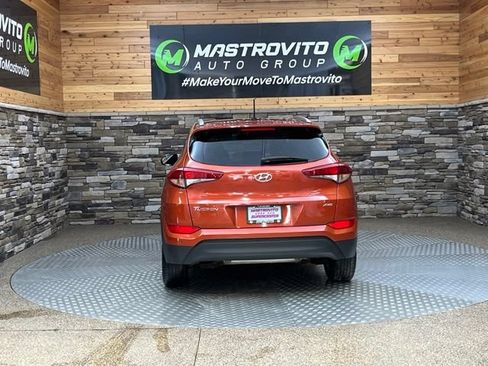 Used 2016 Hyundai Tucson SE w/ Option Group 02 AWD/4WD image 11