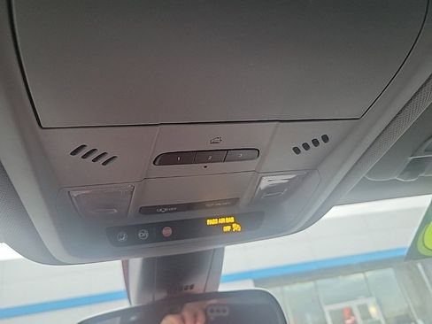 Used 2023 Chevrolet Blazer LT w/ Convenience Package image 13