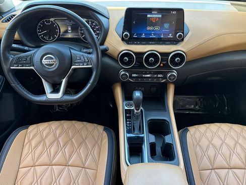 Used 2022 Nissan Sentra SV w/ SV Premium Package FWD image 27