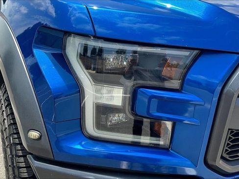 Used 2017 Ford F150 Raptor w/ Equipment Group 802A Luxury AWD/4WD image 32
