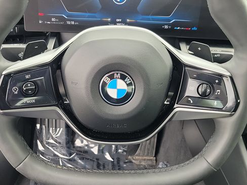 Used 2024 BMW 530i xDrive AWD/4WD image 23