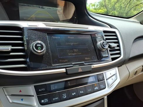 Used 2013 Honda Accord EX-L image 22