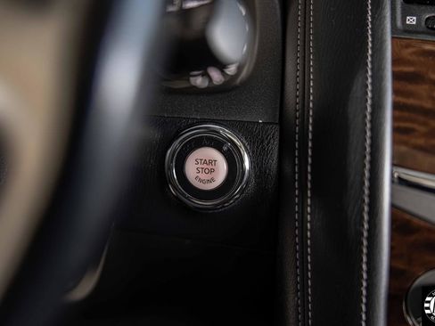 Used 2020 Nissan Armada SL w/ Premium Package RWD image 39