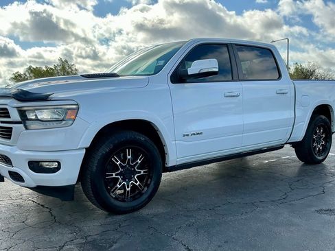 Used 2019 RAM 1500 Laramie image 6
