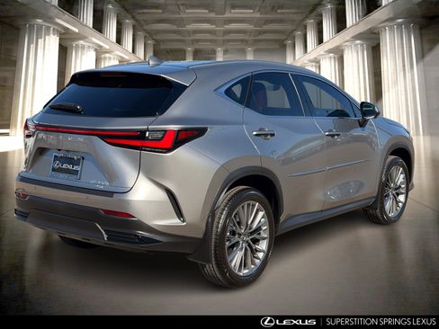 Used 2025 Lexus NX 300h 350h Luxury image 4
