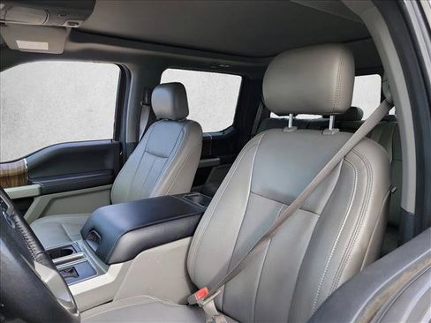 Used 2019 Ford F150 Lariat AWD/4WD image 14