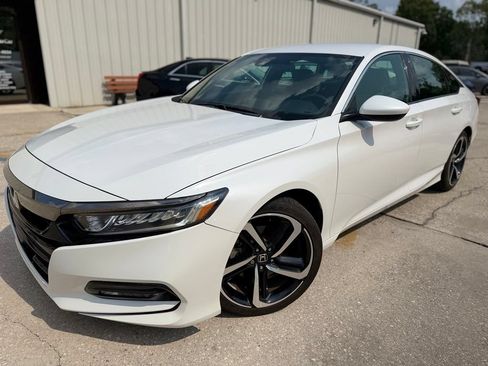 Used 2018 Honda Accord Sport image 1