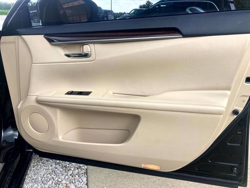 Used 2014 Lexus ES 350 w/ Luxury Package FWD image 14