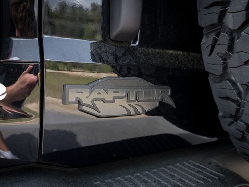 New 2026 Ford Bronco Raptor AWD/4WD image 19