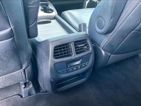 Used 2017 Honda Pilot EX-L image 25