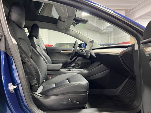 Used 2022 Tesla Model 3 image 19