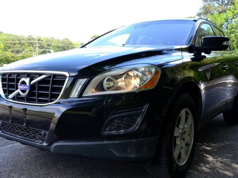 Used 2012 Volvo XC60 3.2 Premier Plus AWD/4WD image 2