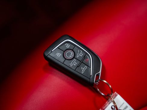 Used 2023 Chevrolet Corvette Stingray Premium Conv w/ Battery Protection Package RWD image 43