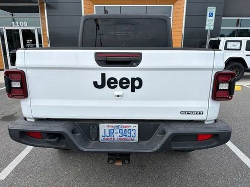 Used 2020 Jeep Gladiator Sport w/ Quick Order Package 24S AWD/4WD image 8