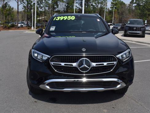 Used 2023 Mercedes-Benz GLC 300 4MATIC image 4