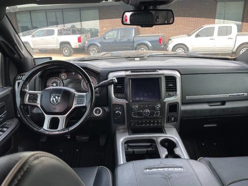 Used 2018 RAM 3500 Laramie Longhorn image 24