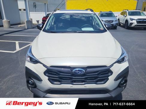 Used 2024 Subaru Crosstrek 2.0i Premium AWD/4WD image 7