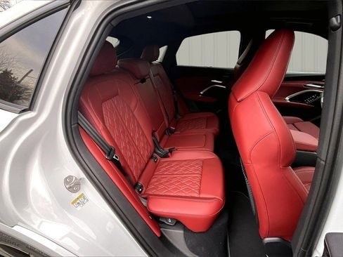 New 2025 Audi SQ5 Premium Plus image 9