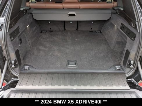 Used 2024 BMW X5 xDrive40i w/ Premium Package AWD/4WD image 27