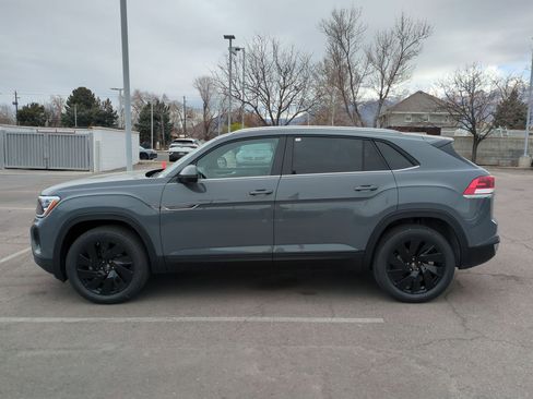 New 2026 Volkswagen Atlas Cross Sport SE AWD/4WD image 9