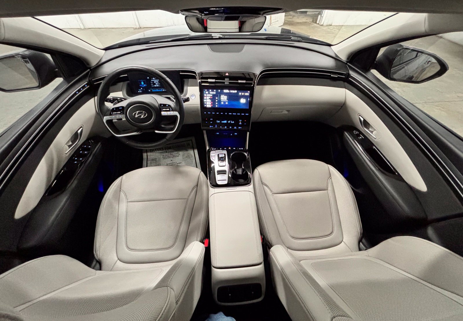 Certified 2023 Hyundai Tucson Limited FWD image 12