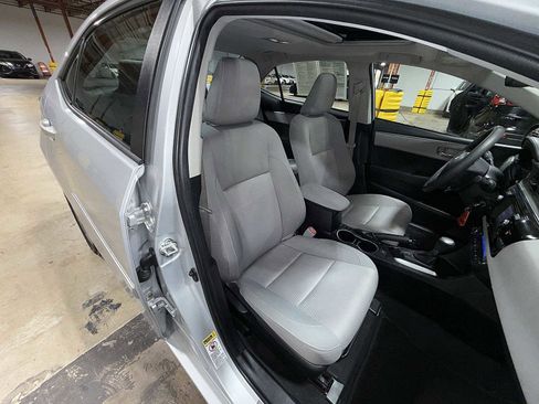 Used 2014 Toyota Corolla LE image 15