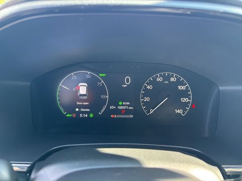 Used 2025 Honda CR-V Sport Touring image 12