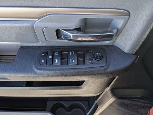 Used 2024 RAM 1500 Classic SLT image 17