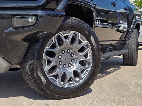 Used 2025 GMC Hummer EV 3X AWD/4WD image 8